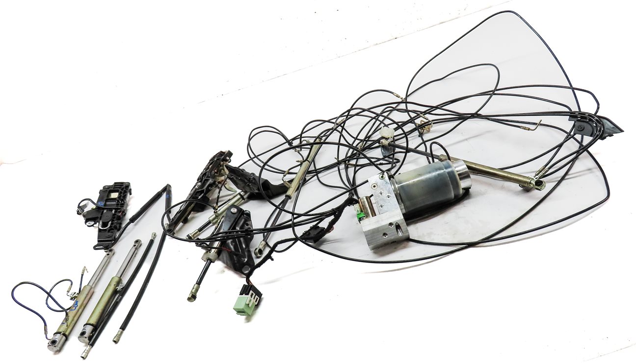 Thumbnail 3: 2003 BMW 325Ci CONVERTIBLE (E46) CONVERTIBLE TOP HYDRAULIC PUMP w/ LINES & RAMS