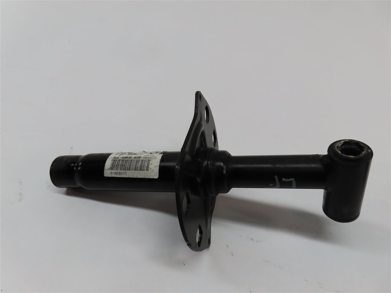 Thumbnail 6: 2003 BMW 325Ci CONVERTIBLE E46 FRONT BUMPER LEFT RIGHT IMPACT SHOCK ABSORBER SET