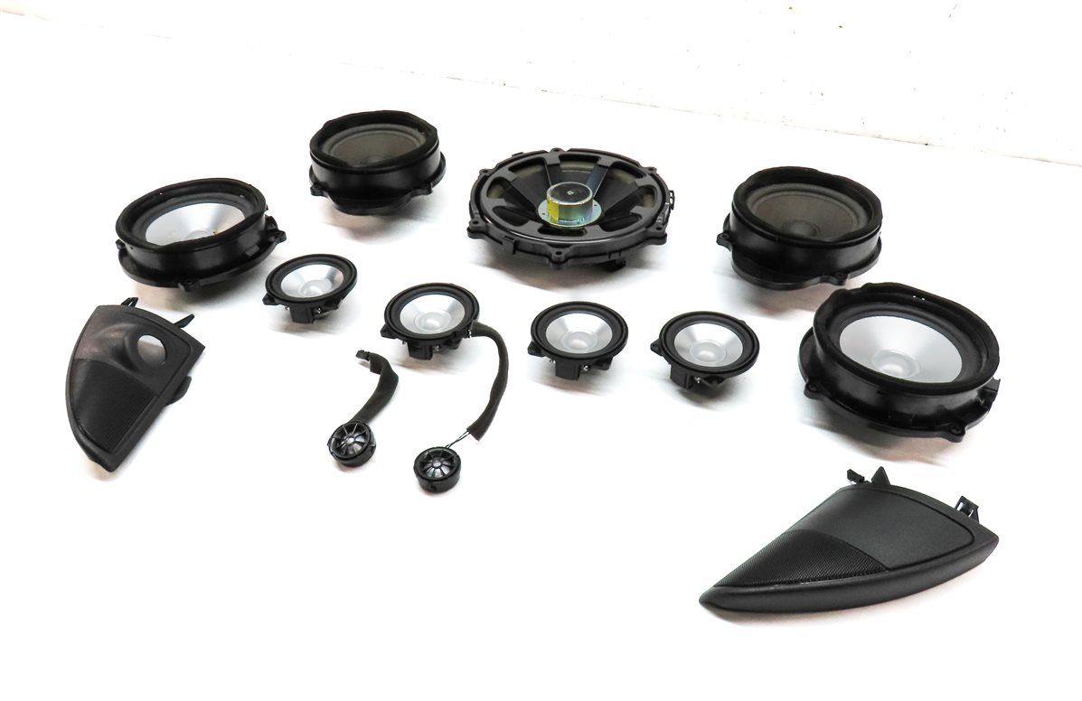 Thumbnail 1: 2009 LAND RANGE ROVER SPORT (L320) WOOFER MIDRANGE TWEETER LOGIC 7 SPEAKER SET13