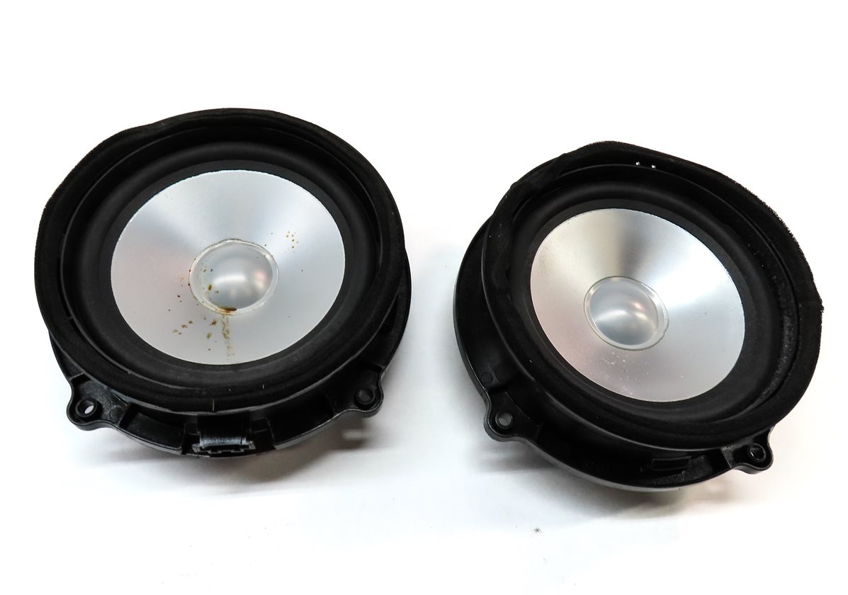 Thumbnail 6: 2009 LAND RANGE ROVER SPORT (L320) WOOFER MIDRANGE TWEETER LOGIC 7 SPEAKER SET13