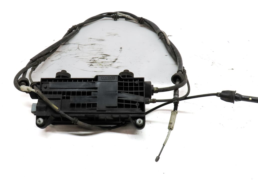 Thumbnail 5: 2009 LAND RANGE ROVER SPORT (L320) EMERGENCY PARKING BRAKE ACTUATOR w/ CABLES
