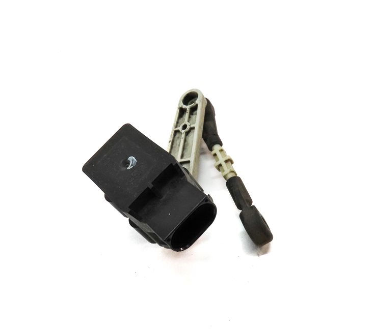 Thumbnail 1: 2009 LAND RANGE ROVER SPORT (L320) FRONT RIGHT PASSENGER HEIGHT LEVEL SENSOR