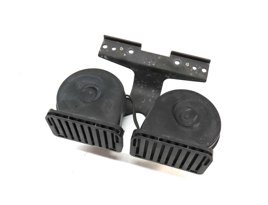 Thumbnail 1: 2006-2009 RANGE ROVER SPORT (L320) HIGH & LOW TONE SAFETY HORN SET-2