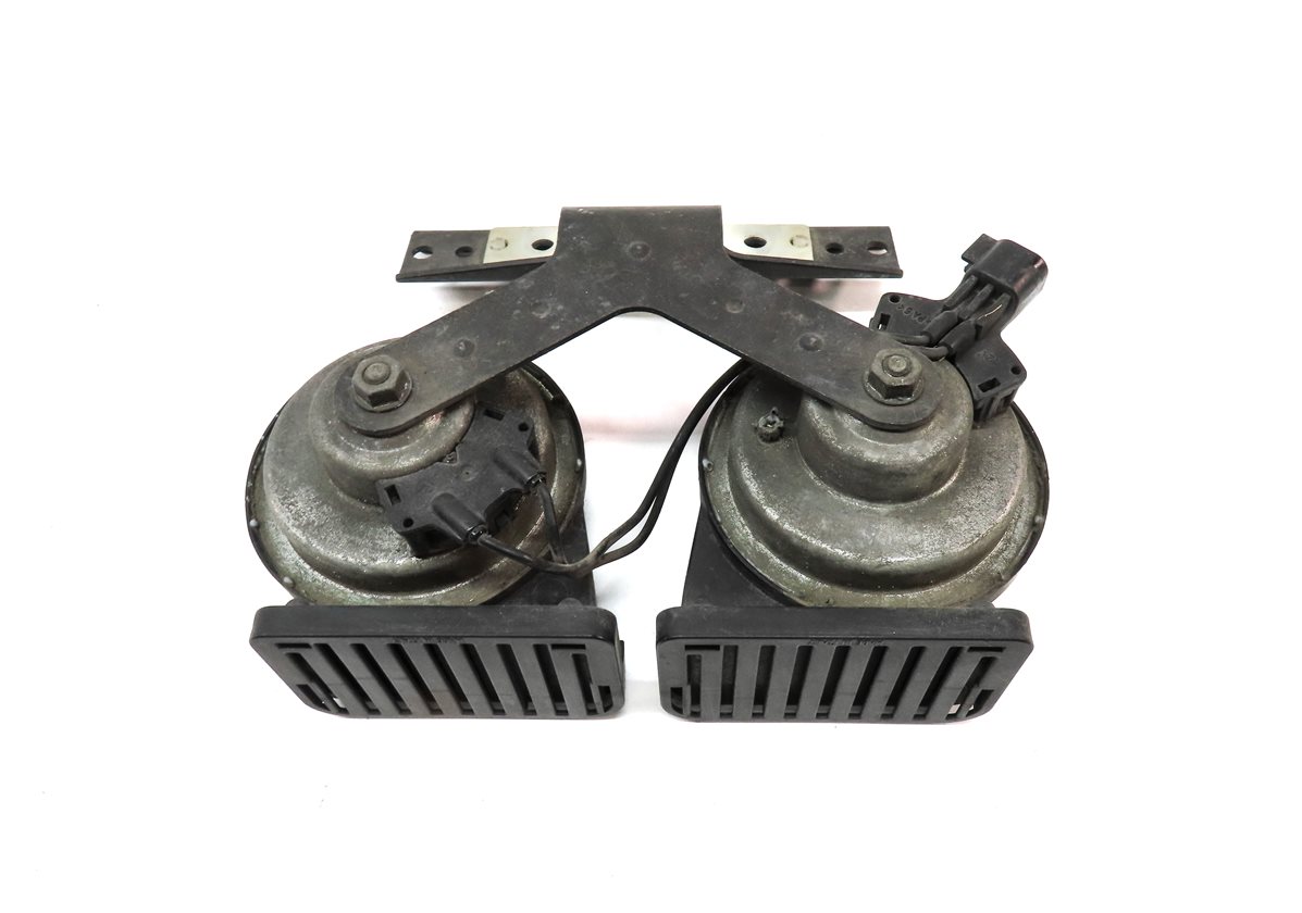 Thumbnail 5: 2006-2009 RANGE ROVER SPORT (L320) HIGH & LOW TONE SAFETY HORN SET-2