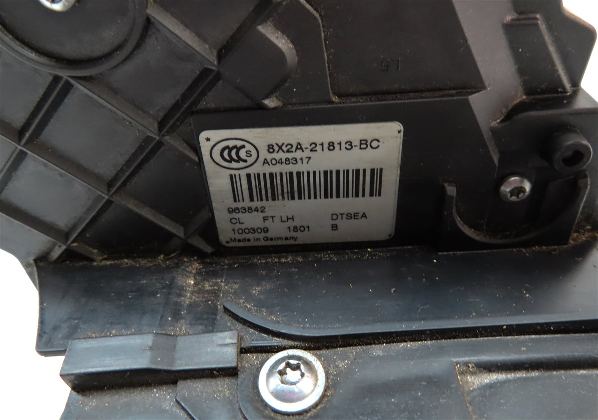 Thumbnail 6: 2007-2019 RANGE ROVER SPORT EVOQUE LR2 LR3 LR4 - LEFT FRONT DRIVER DOOR LATCH