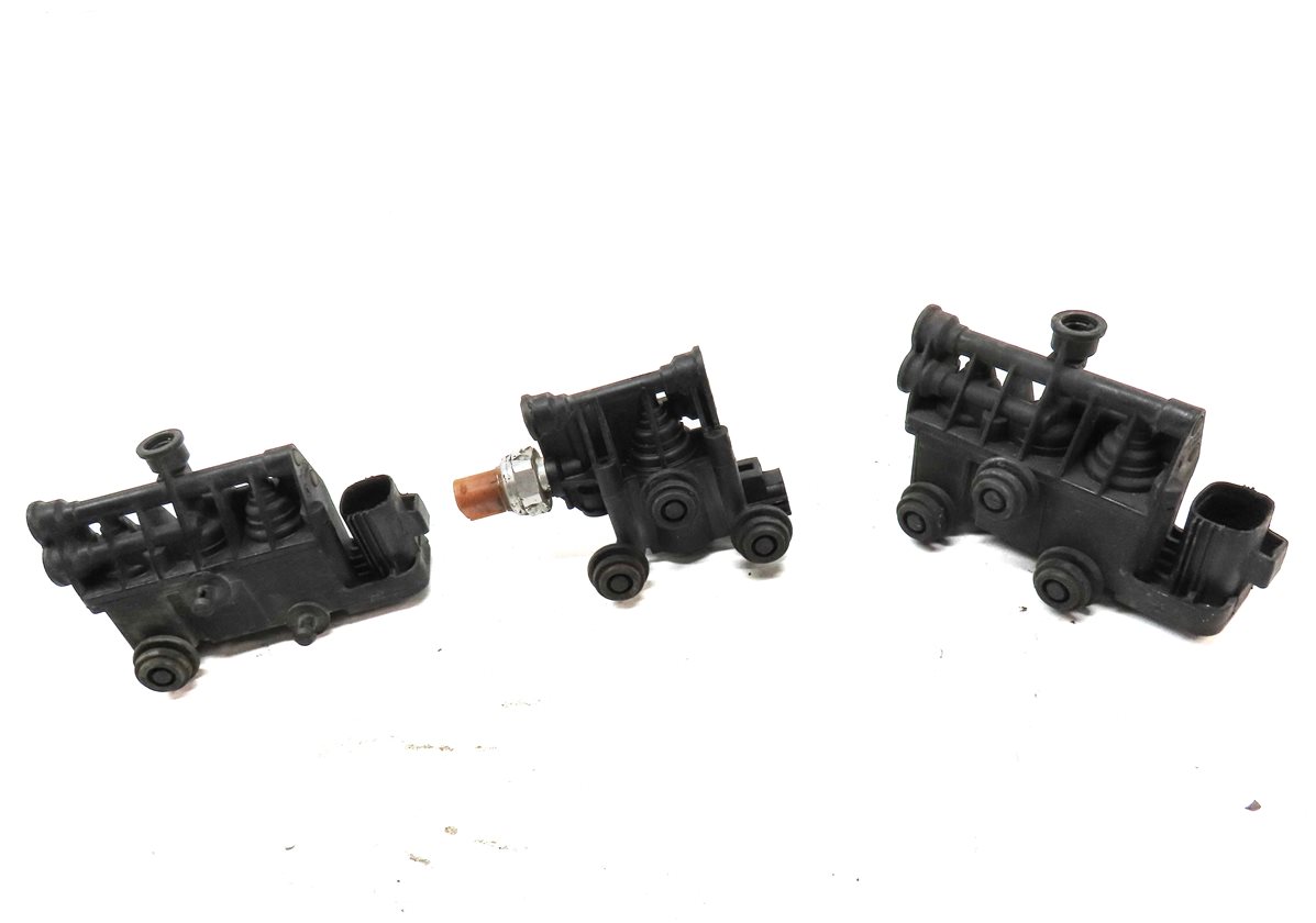 Thumbnail 2: 2009 LAND RANGE ROVER SPORT L320 AIR RIDE SUSPENSION TRANSFER RELIEF VALVE SET 3