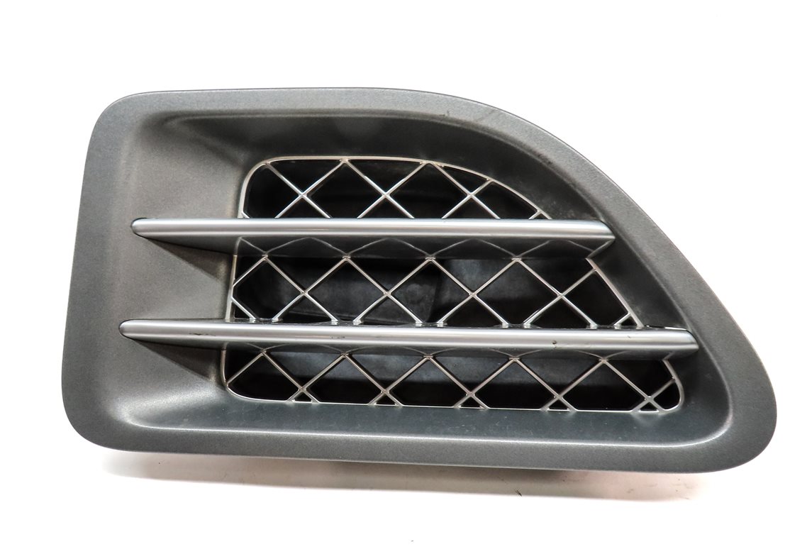Thumbnail 4: 2009 LAND RANGE ROVER SPORT (L320) FRONT LEFT DRIVER FENDER AIR VENT GRILLE