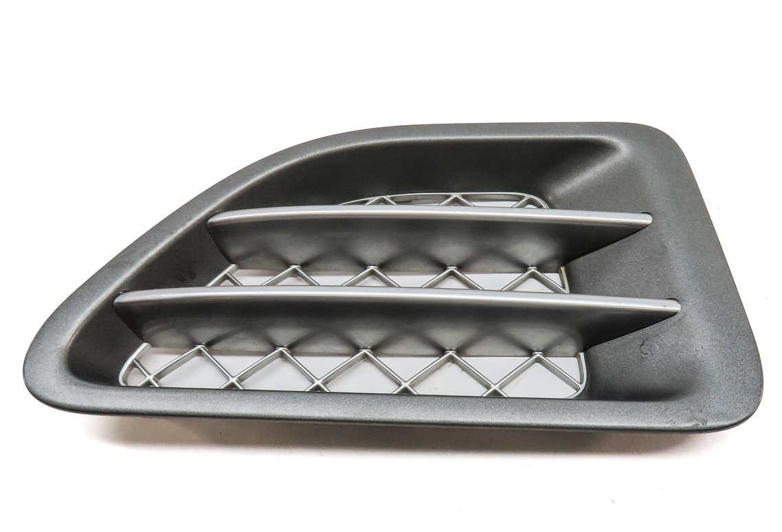 Thumbnail 4: 2009 LAND RANGE ROVER SPORT (L320) FRONT RIGHT PASSENGER FENDER AIR VENT GRILLE
