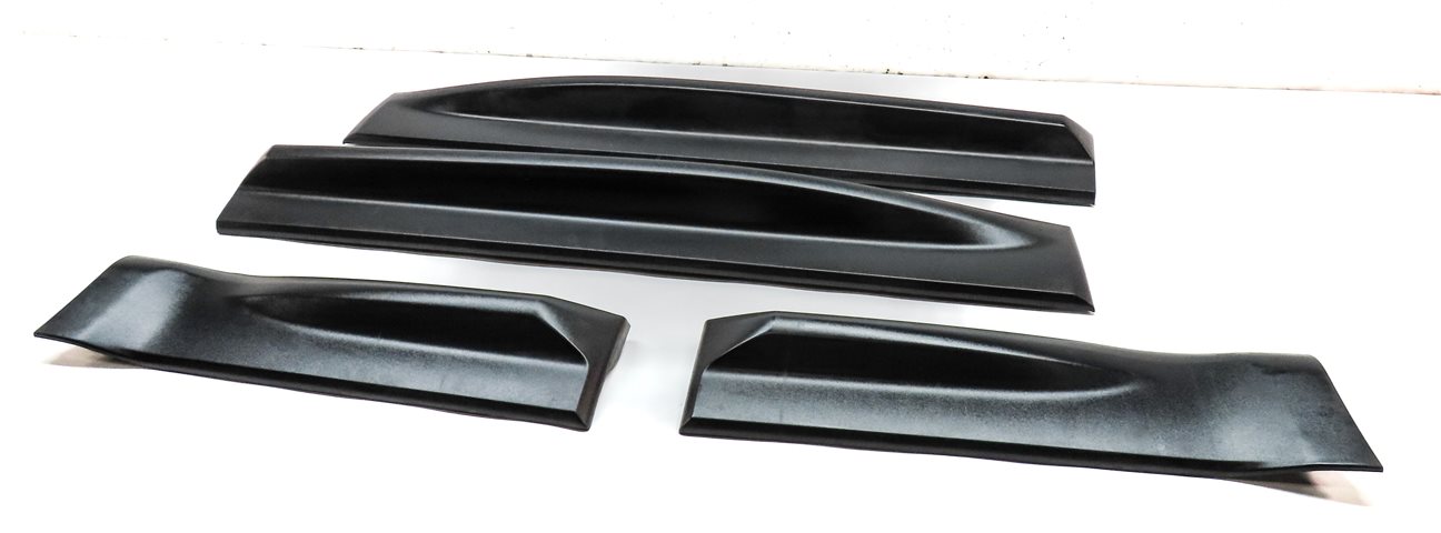 Thumbnail 1: 2006-2013 RANGE ROVER SPORT (L320) FRONT & REAR LOWER DOOR MOULDING TRIM SET-4