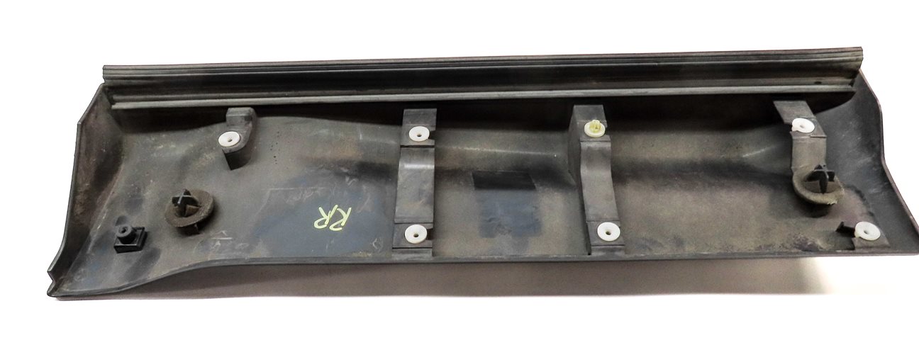 Thumbnail 6: 2006-2013 RANGE ROVER SPORT (L320) FRONT & REAR LOWER DOOR MOULDING TRIM SET-4