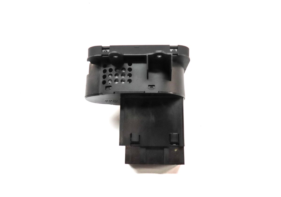Thumbnail 4: 2005-2009 LAND ROVER LR3 / RANGE ROVER SPORT (L320) HEADLIGHT SWITCH