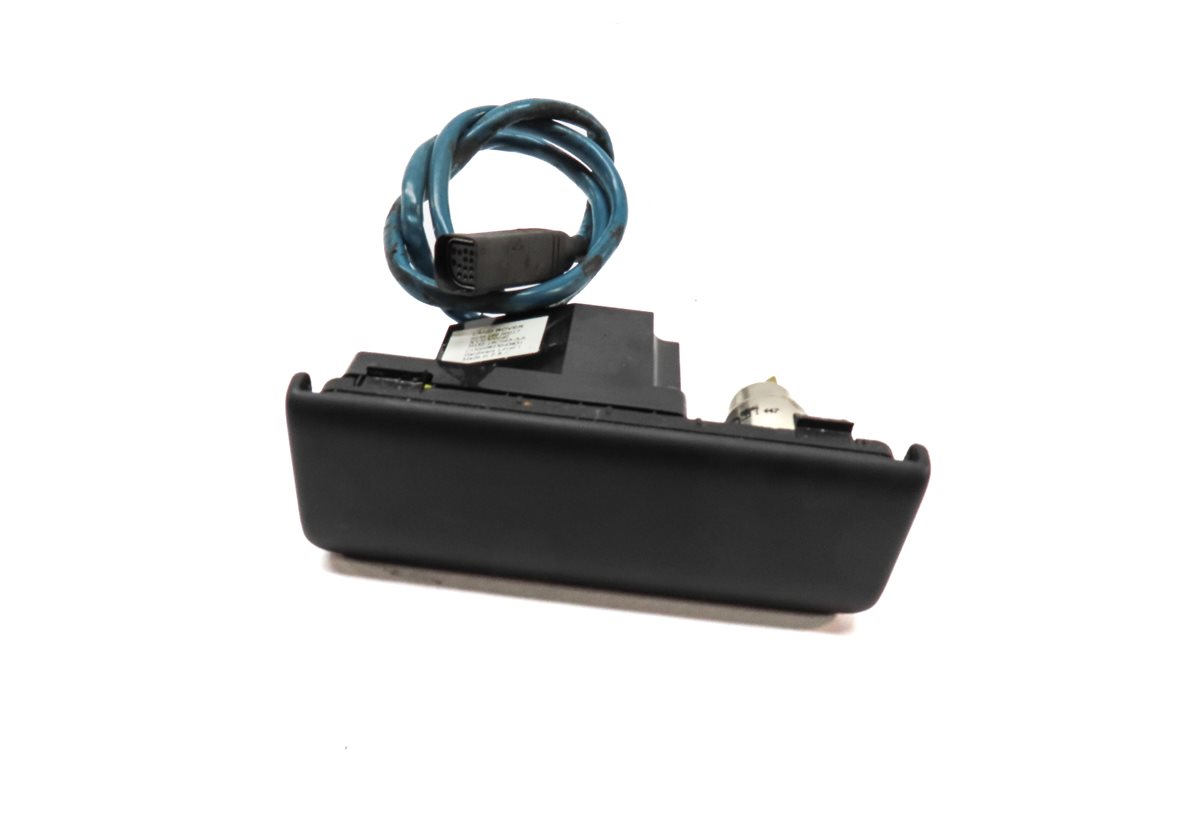 Thumbnail 1: 2009 LAND RANGE ROVER SPORT L320 AUDIO RADIO AUXILIARY IN JACK w/ RCA 12V SOCKET