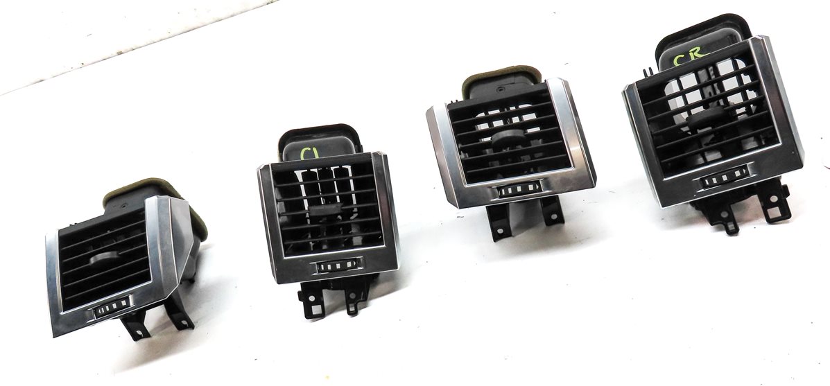 Thumbnail 3: 2009 LAND RANGE ROVER SPORT (L320) FRONT HVAC A/C HEATER AIR VENT SET 4