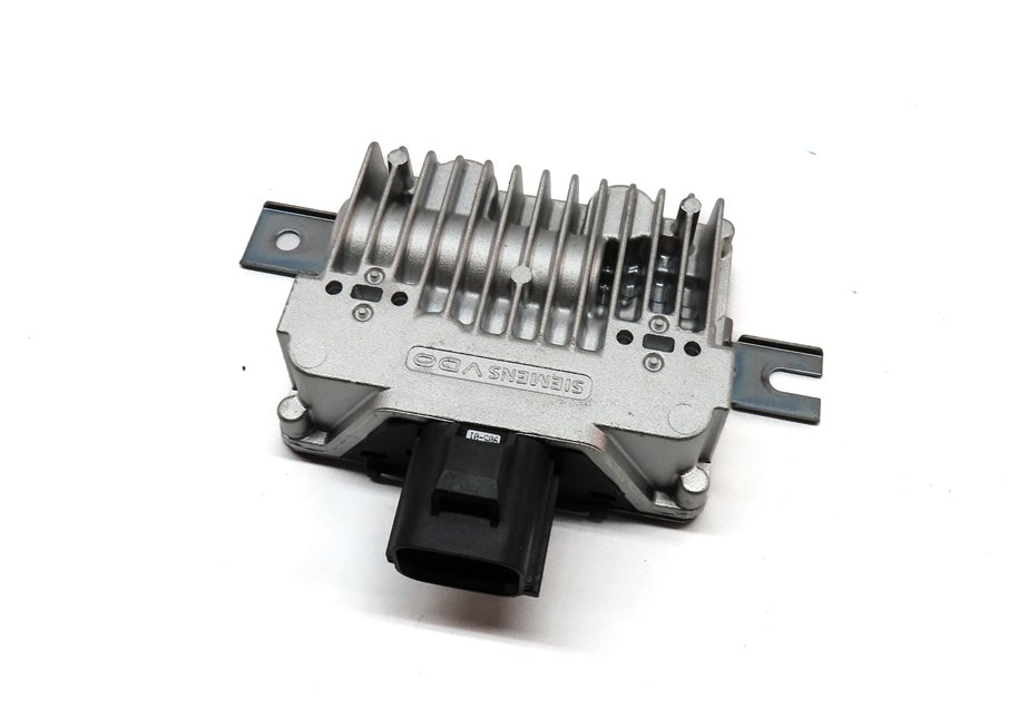 Thumbnail 1: 06-09 RANGE ROVER SPORT (L320 L322) 4.2L SUPERCHARGED - FUEL PUMP CONTROL MODULE