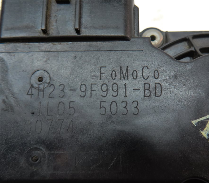Thumbnail 6: 07-09 LR3 / RANGE ROVER SPORT (L320 L322) 4.2L / 4.4L V8 ENGINE - THROTTLE BODY