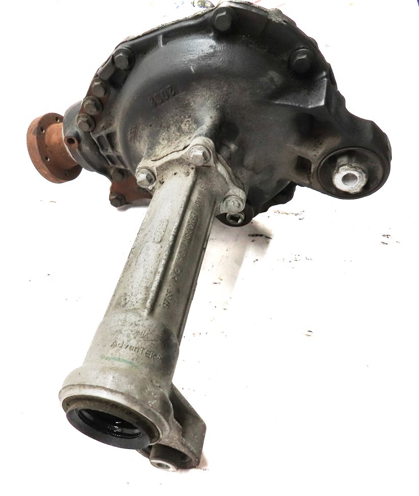 Thumbnail 5: 06-13 LR4 RANGE ROVER SPORT L320 (4.2L / 5.0L) FRONT DIFFERENTIAL CARRIER (3.54)