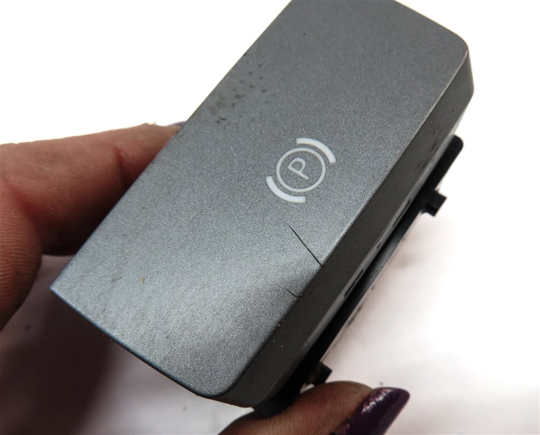 Thumbnail 6: 2009 LAND RANGE ROVER SPORT (L320) EMERGENCY HILL PARKING E-BRAKE SWITCH BUTTON