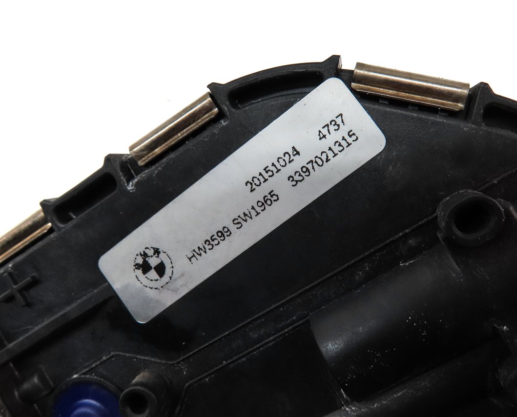Thumbnail 6: 2011-2017 BMW X3 (F25) FRONT WINDOW GLASS WINDSHEILD WIPER MOTOR