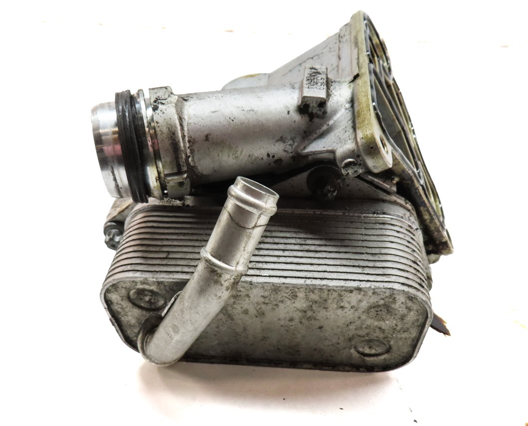 Thumbnail 6: 2016 BMW X3 (F25) 2.0L TURBO (N20) ENGINE OIL FILTER HOUSING w/ OIL COOLER