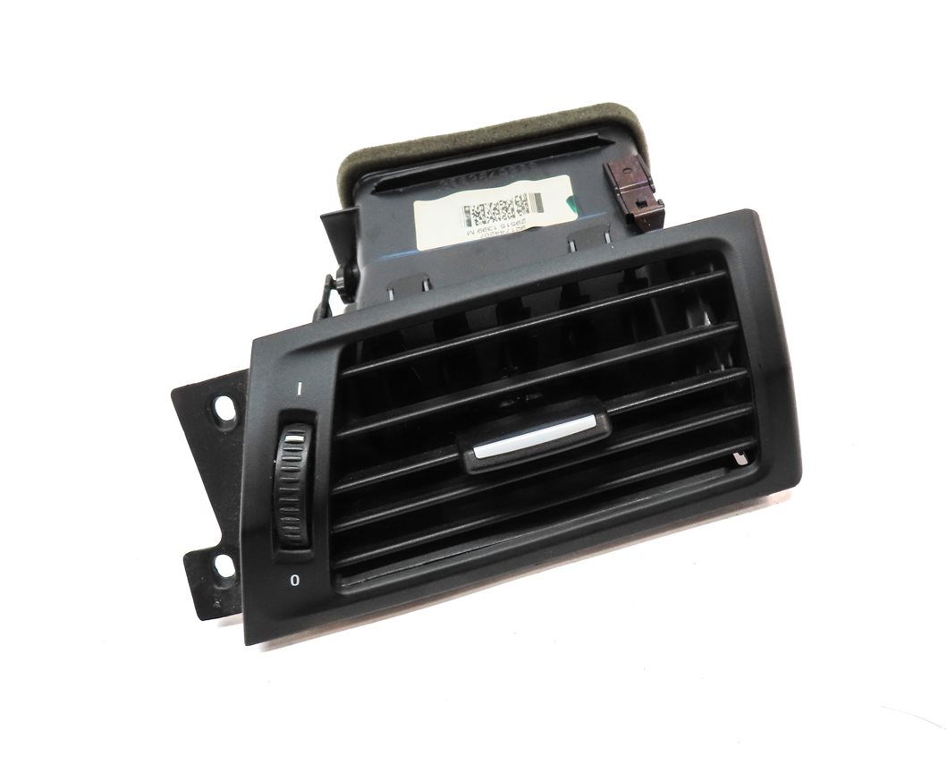 Thumbnail 3: 2016 BMW X3 (F25) FRONT RIGHT PASSENGER DASH HVAC A/C HEATER AIR VENT (BLACK)