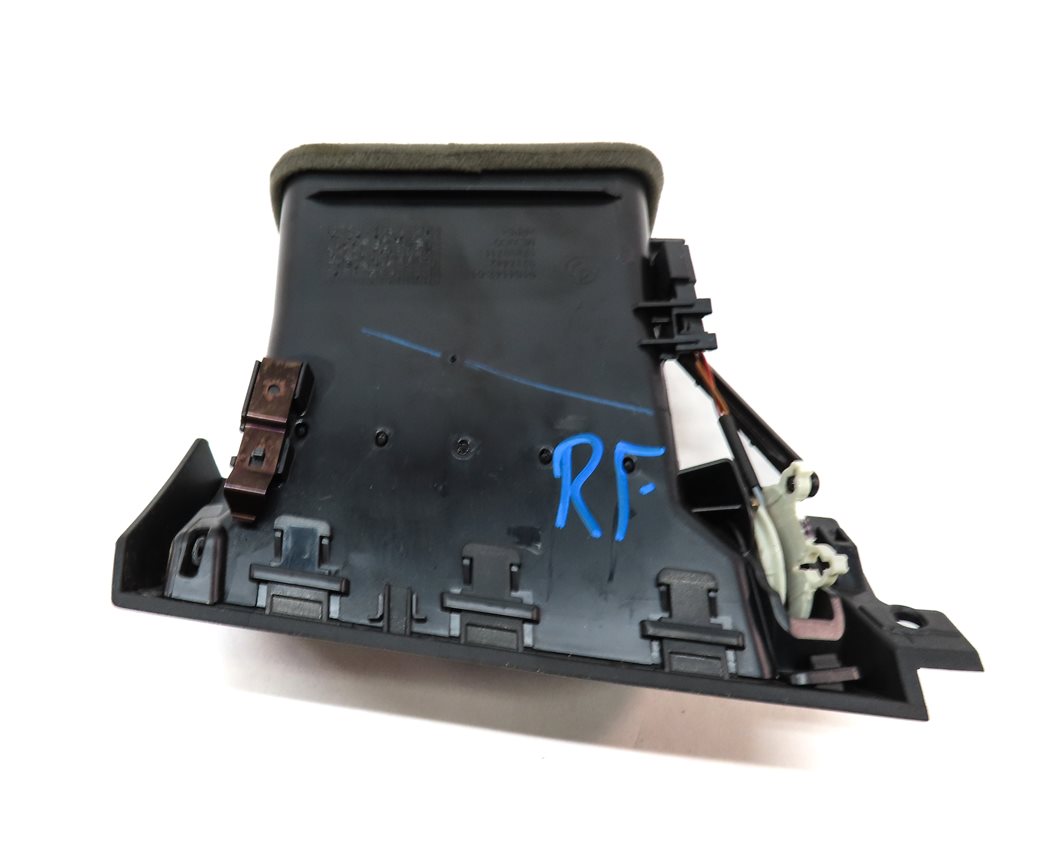Thumbnail 5: 2016 BMW X3 (F25) FRONT RIGHT PASSENGER DASH HVAC A/C HEATER AIR VENT (BLACK)