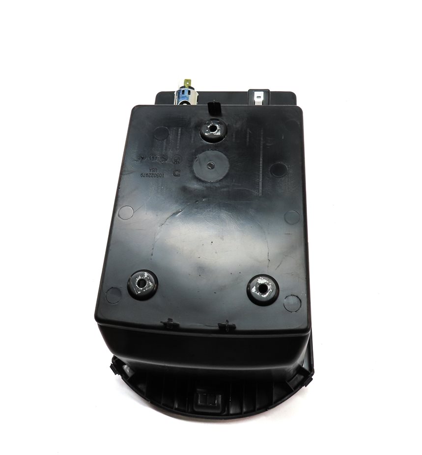 Thumbnail 6: 2016 BMW X3 (F25) FRONT CENTER CONSOLE STORAGE TRAY BIN w/ AUX AUXILIARY INPUT