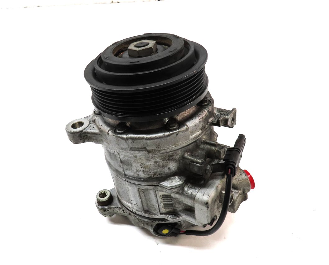 Thumbnail 2: 2013-2018 BMW X3 X4 (F25 F26) 28dX / 28iX - 2.0L ENGINE A/C COMPRESSOR PUMP
