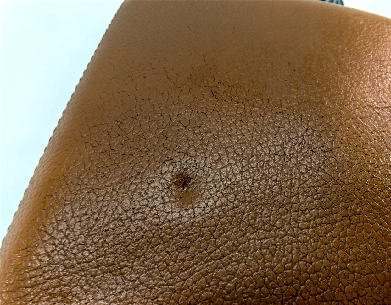 Thumbnail 8: 11-18 BMW X3 X4 F25 F26 FRONT CENTER CONSOLE ARMREST LID (BROWN)