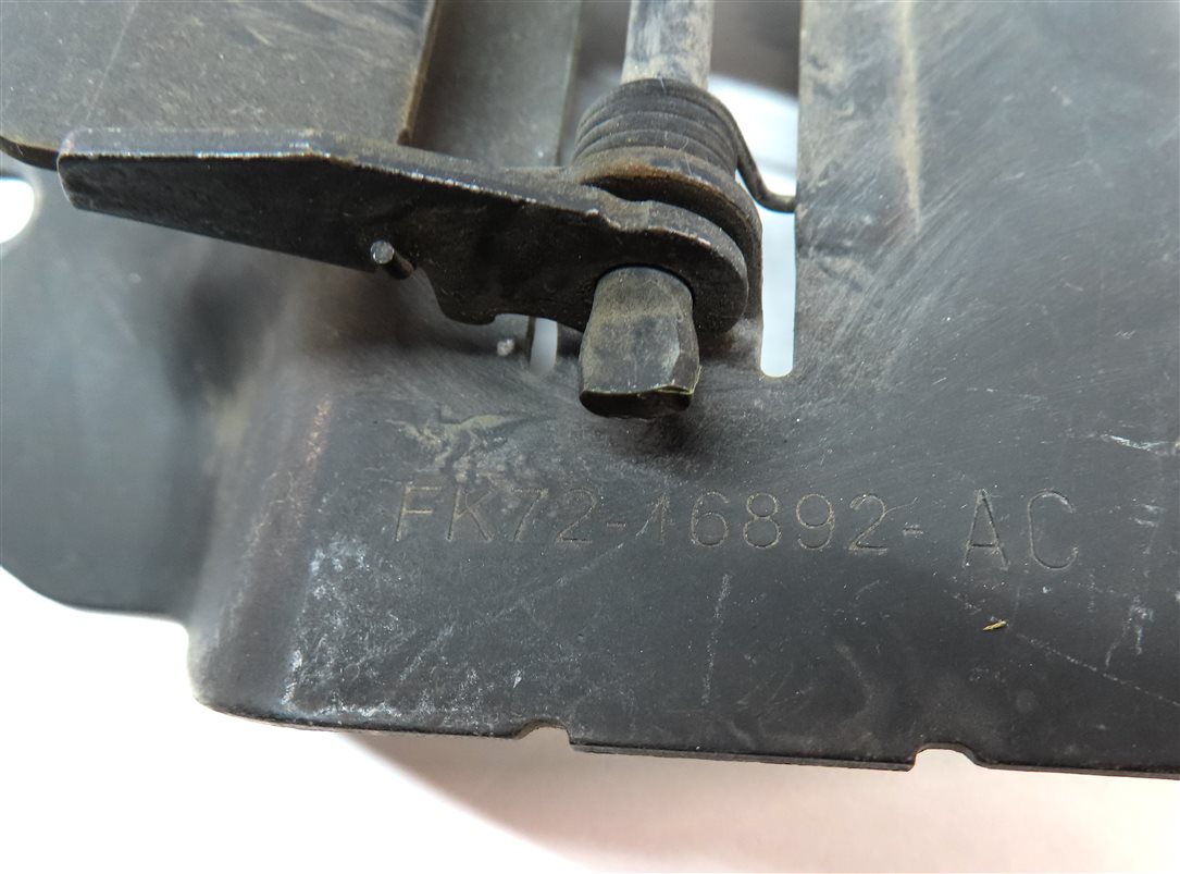 Thumbnail 6: 2016 LAND DISCOVERY SPORT (L550) HOOD SAFETY CATCH HOOK & RELEASE LEVER ASSEMBLY