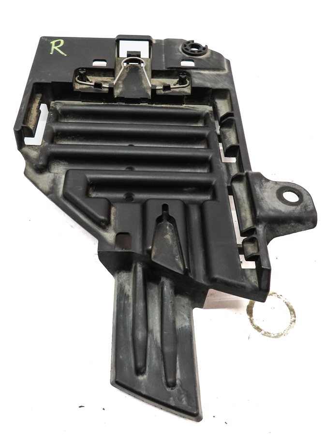 Thumbnail 4: 2016 LAND DISCOVERY SPORT (L550) FRONT RIGHT PASSENGER HEADLIGHT MOUNT BRACKET