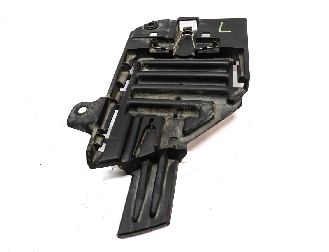 Thumbnail 4: 2016 LAND DISCOVERY SPORT (L550) FRONT LEFT DRIVER HEADLIGHT MOUNT BRACKET