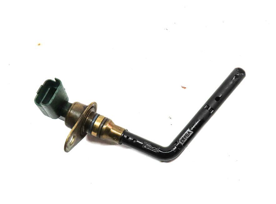 Thumbnail 4: 2016 LAND DISCOVERY SPORT (L550) 2.0L TURBO ENGINE OIL LEVEL SENSOR