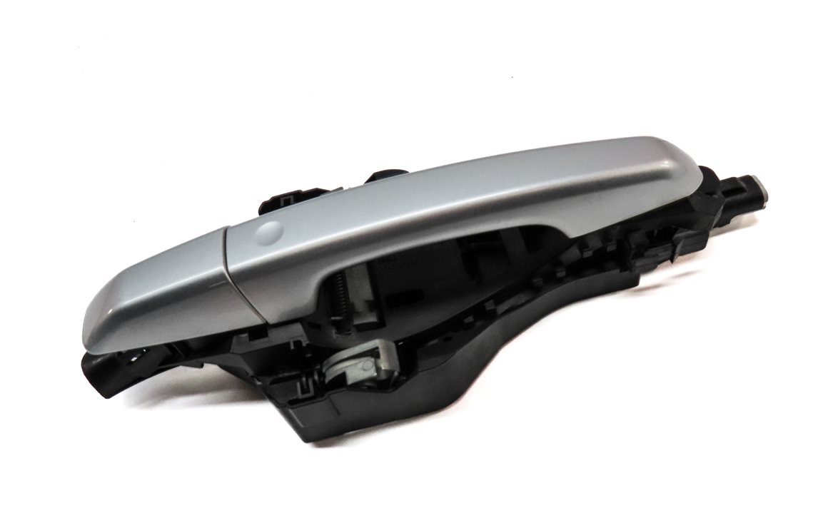 Thumbnail 3: 15-19 LAND ROVER DISCOVERY SPORT (L550) REAR RIGHT PASSIVE DOOR HANDLE (SILVER)