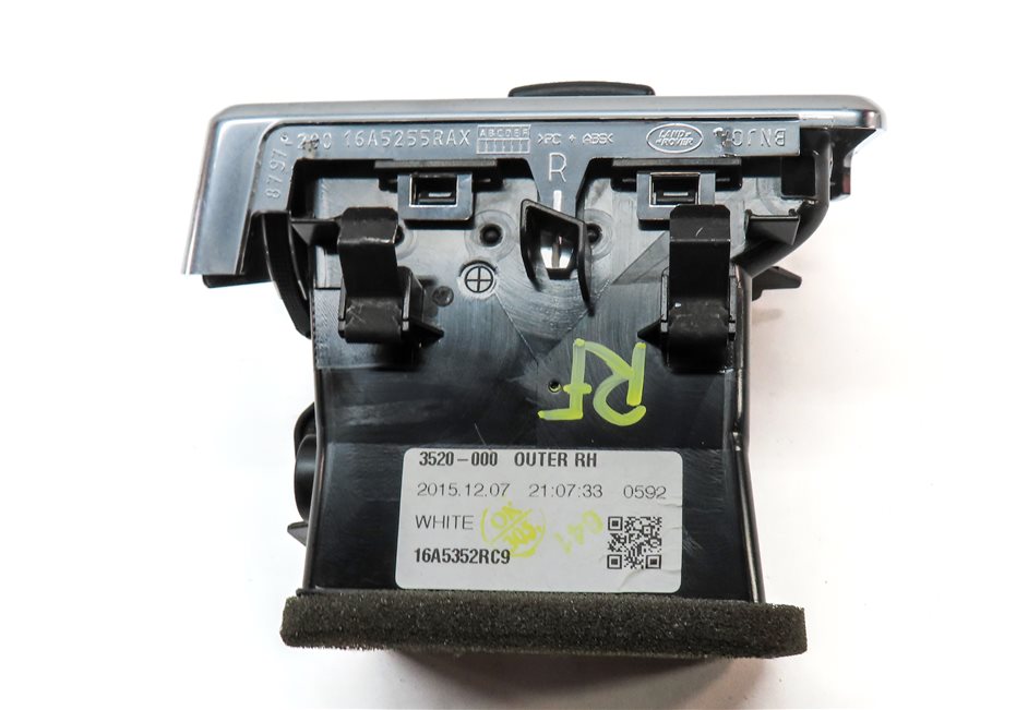 Thumbnail 5: 2016 LAND DISCOVERY SPORT (L550) FRONT RIGHT PASSENGER A/C HEATER AIR VENT