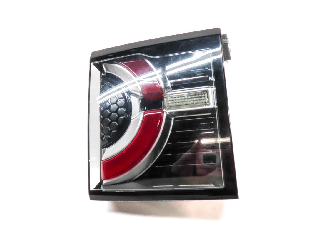 Thumbnail 2: 2015-2019 LAND ROVER DISCOVERY SPORT (L550) LEFT REAR INNER TAILLIGHT LIGHT LAMP