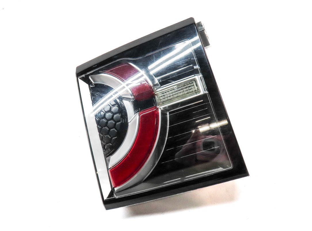 Thumbnail 3: 2015-2019 LAND ROVER DISCOVERY SPORT (L550) LEFT REAR INNER TAILLIGHT LIGHT LAMP