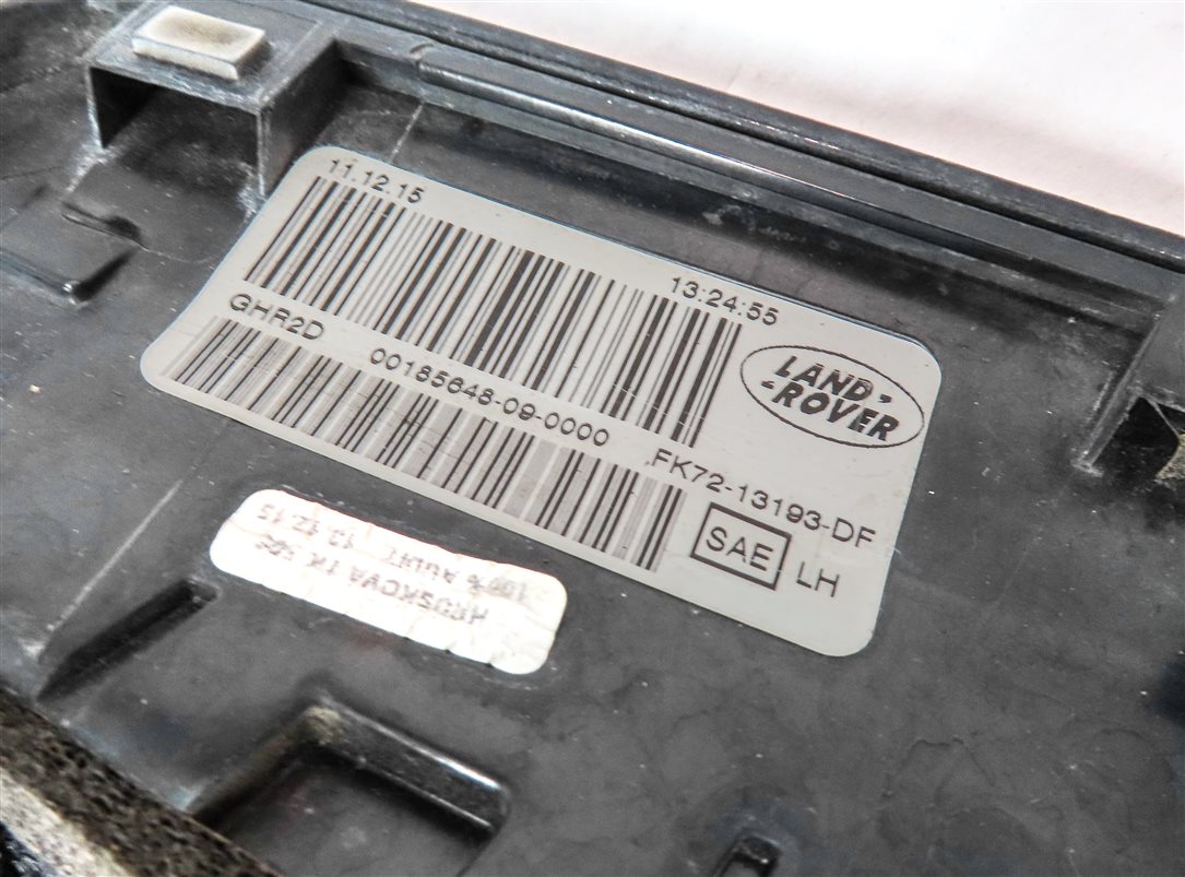 Thumbnail 5: 2015-2019 LAND ROVER DISCOVERY SPORT (L550) LEFT REAR INNER TAILLIGHT LIGHT LAMP