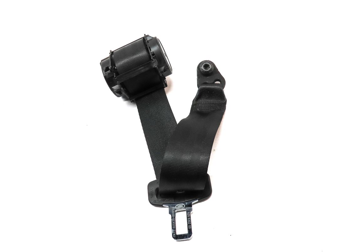 Thumbnail 3: 2016 LAND DISCOVERY SPORT (L550) REAR CENTER 2ND ROW SEATBELT RETRACTOR (BLACK)