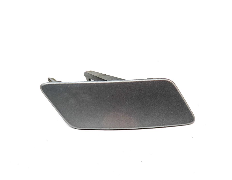 Thumbnail 2: 2016 LAND DISCOVERY SPORT L550 FRONT RIGHT HEADLIGHT WASHER COVER TRIM (SILVER)