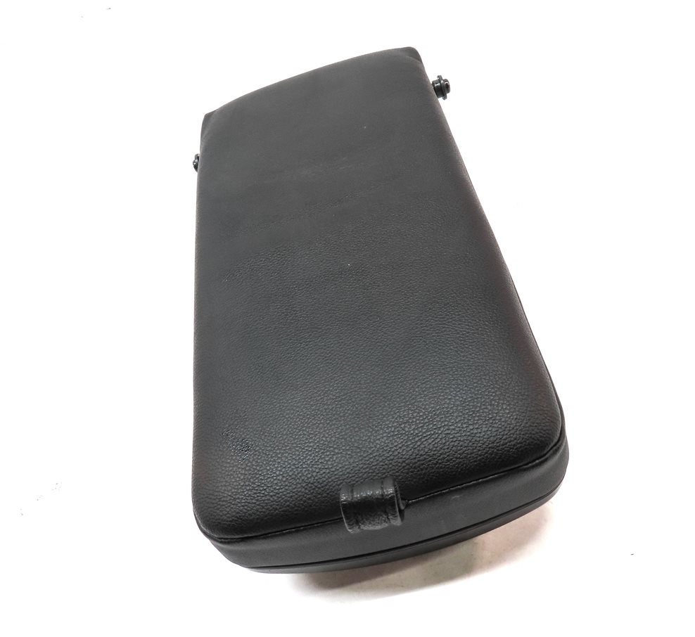 Thumbnail 3: 2016 LAND DISCOVERY SPORT (L550) REAR 2ND ROW SEAT ARMREST CUP HOLDER (BLACK)