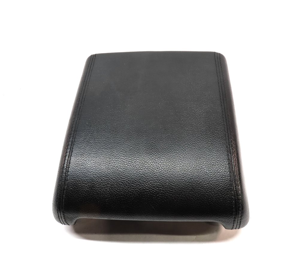 Thumbnail 2: 2015-2019 LAND ROVER DISCOVERY SPORT (L550) CENTER CONSOLE ARMREST LID (BLACK)