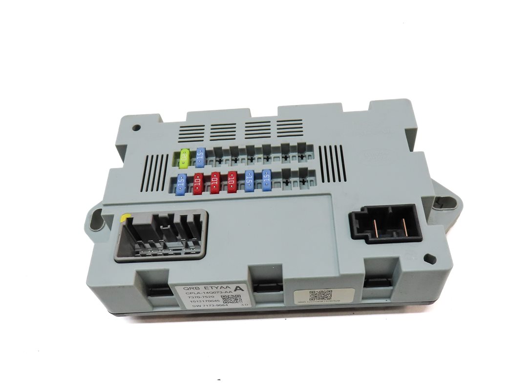 Thumbnail 2: 2016 LAND DISCOVERY SPORT (L550) CABIN FUSE BOX