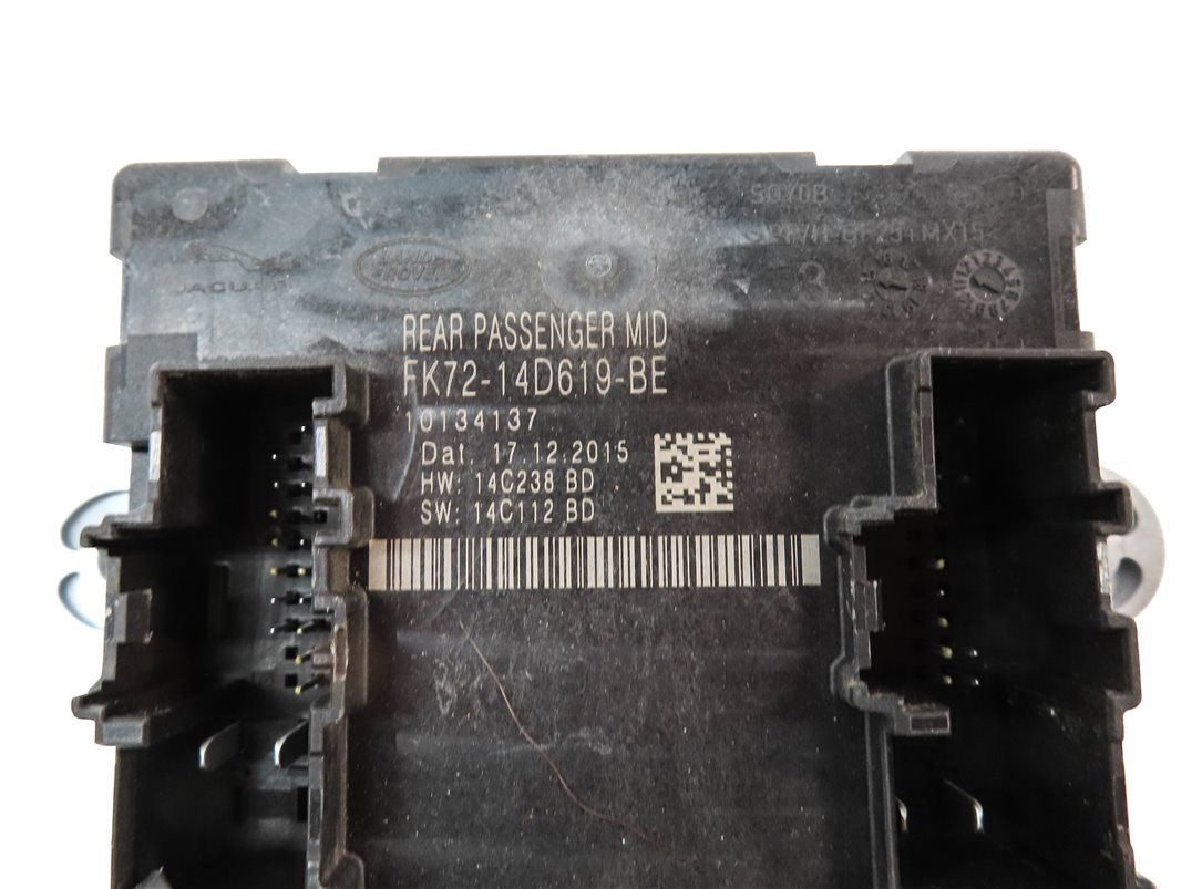 Thumbnail 4: 2016 LAND DISCOVERY SPORT (L550) REAR RIGHT DOOR CONTROL MODULE