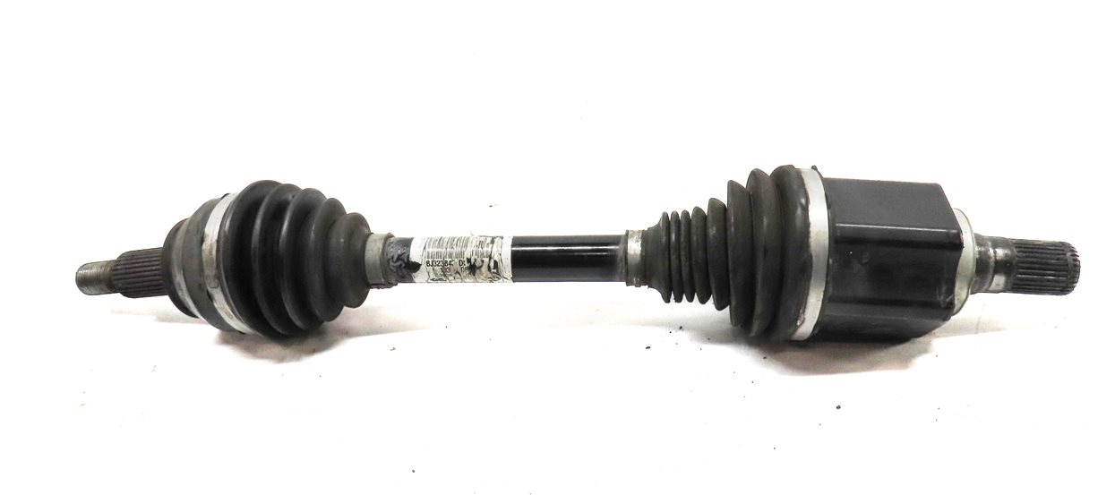 Thumbnail 2: 2012-2017 RANGE ROVER EVOQUE / DISCOVERY SPORT (L538 L550) LEFT FRONT AXLE SHAFT
