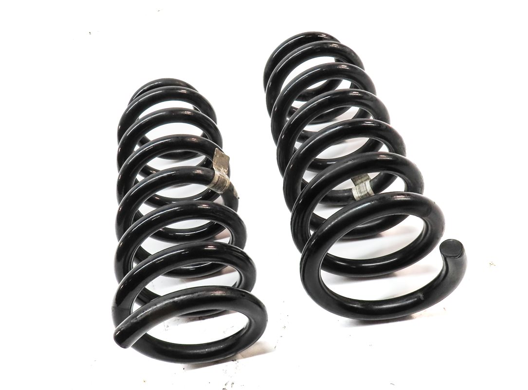 Thumbnail 3: 2015-2019 LAND ROVER DISCOVERY SPORT (L550) REAR SUSPENSION COIL SPRING SET-2