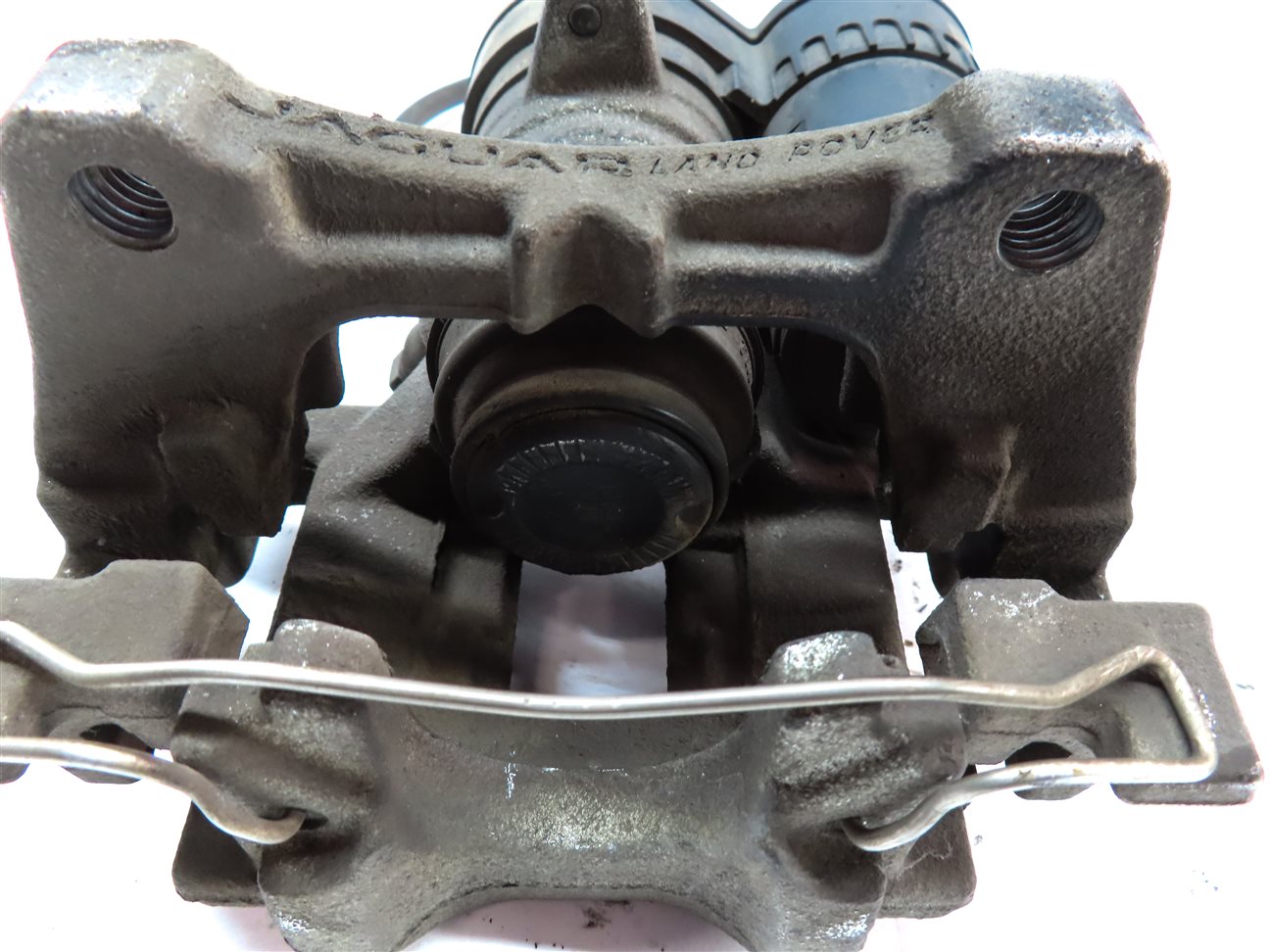 Thumbnail 7: 15-19 JAGUAR E-PACE DISCOVERY SPORT EVOQUE (L538 L550) LEFT REAR BRAKE CALIPER