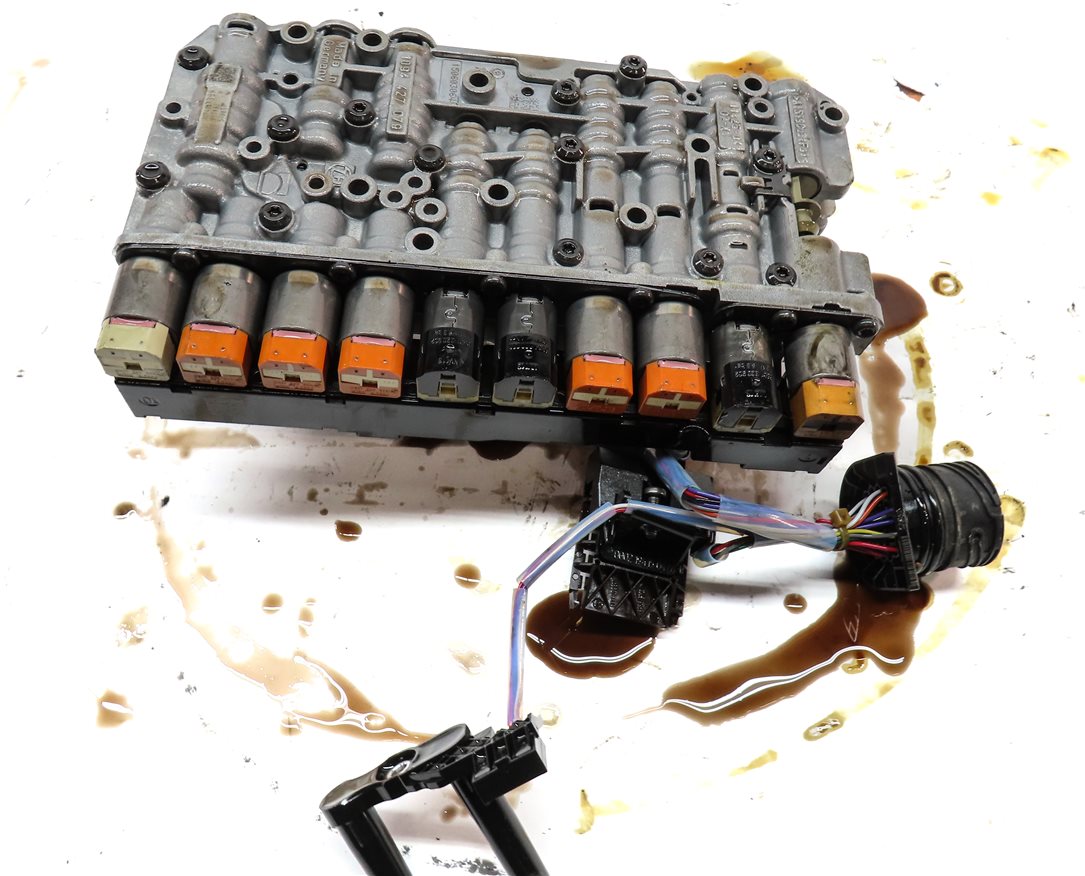 Thumbnail 6: 2014-2017 RANGE ROVER EVOQUE DISCOVERY SPORT (L538 L550) TRANSMISSION VALVE BODY