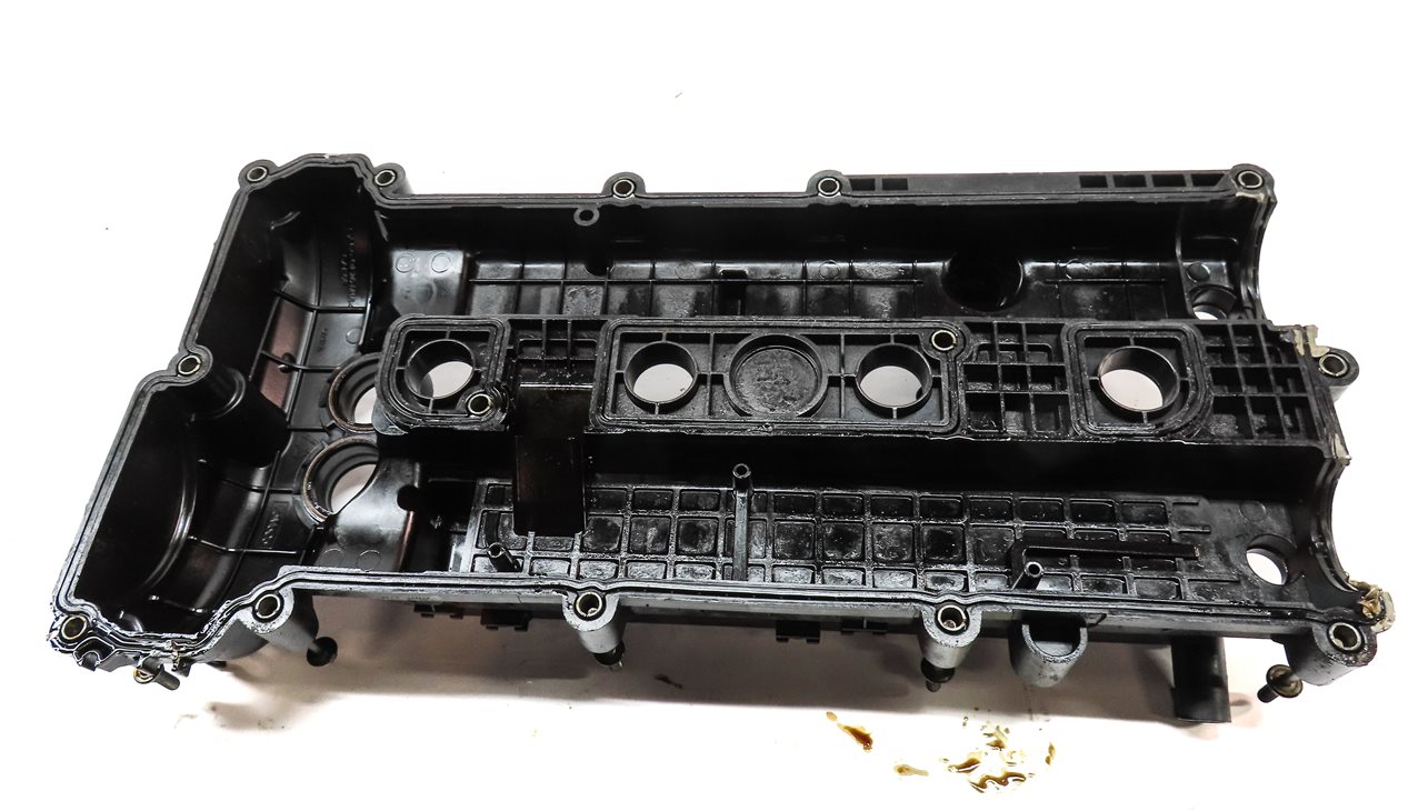 Thumbnail 5: 12-17 LR2 RANGE ROVER EVOQUE DISCOVERY SPORT (L538 L550) 2.0L TURBO VALVE COVER
