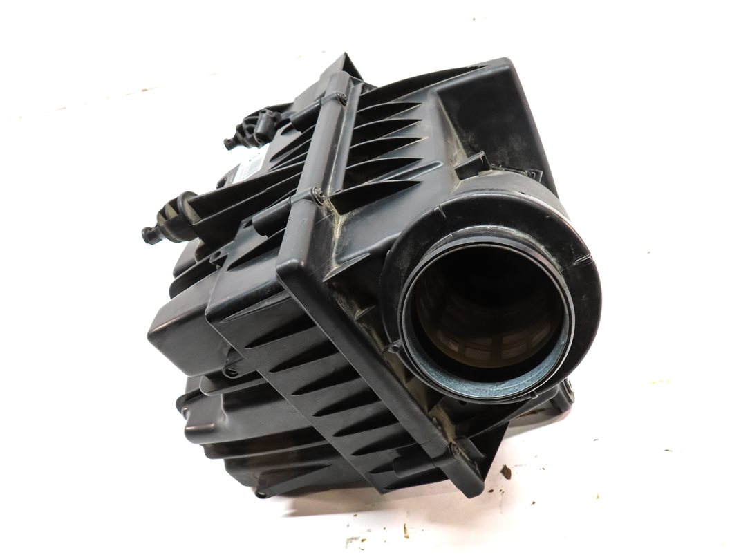 Thumbnail 2: 2015-2017 RANGE ROVER EVOQUE DISCOVERY SPORT (L538 L550) AIR FILTER BOX HOUSING