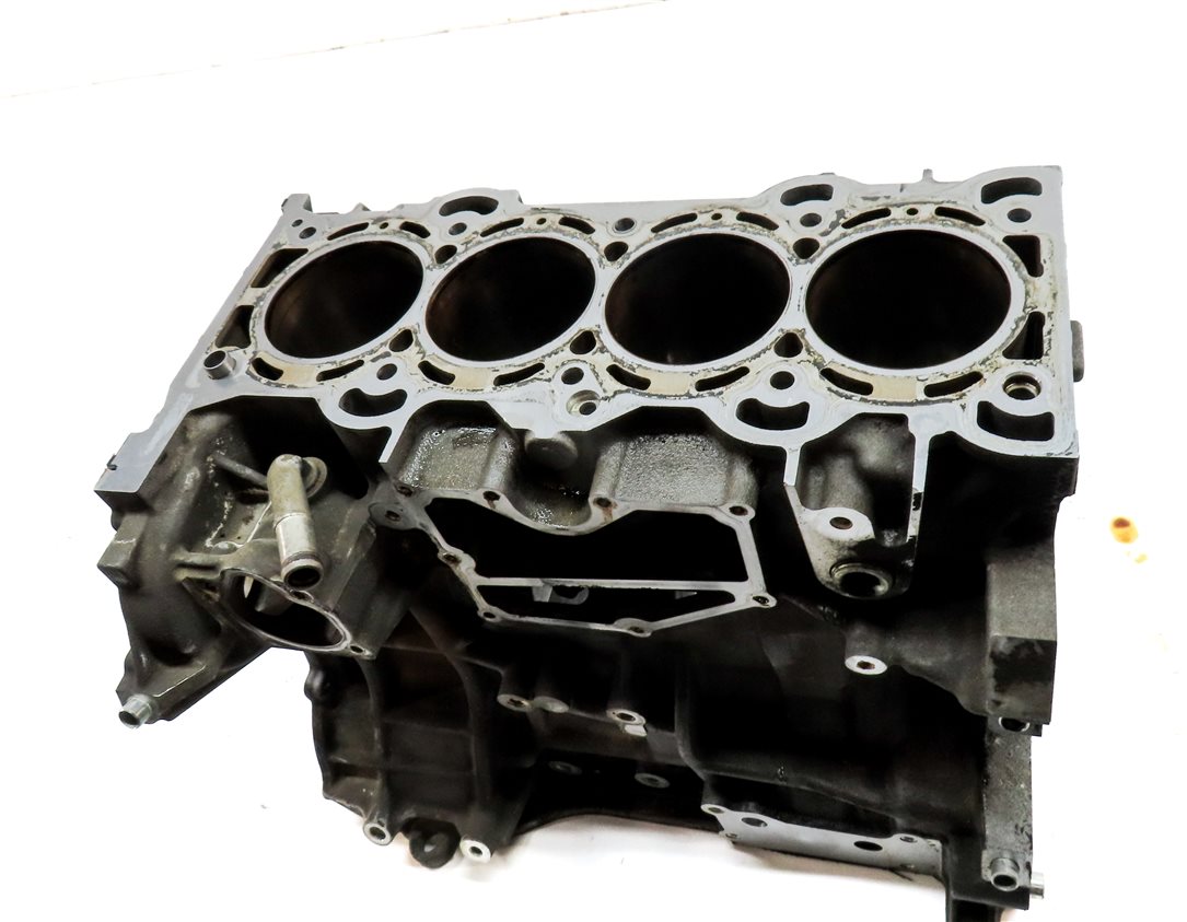 Thumbnail 4: 12-17 LAND ROVER LR2 DISCOVERY SPT EVOQUE (L538 L550) 2.0L TURBO CYLINDER BLOCK